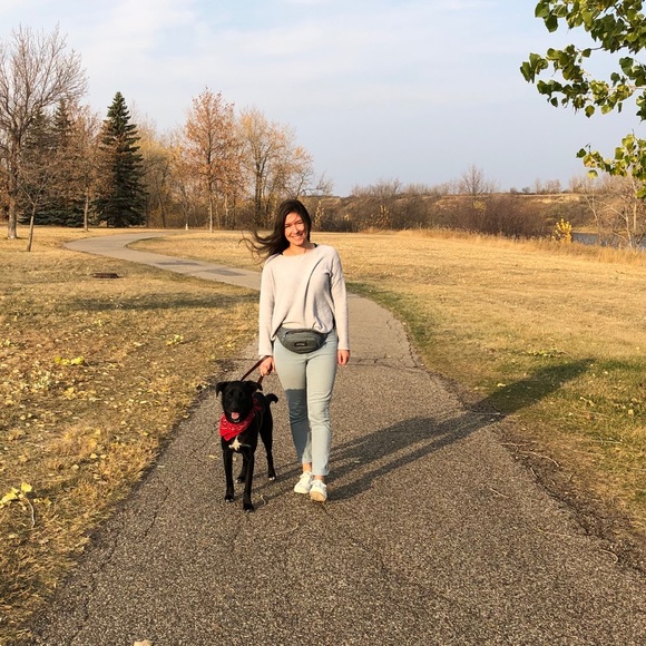 Meet your Posher, Ashley - Picture 1 of 1